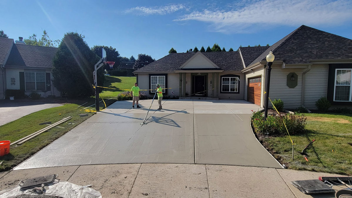 Concrete Driveway Contractor – Waukesha WI